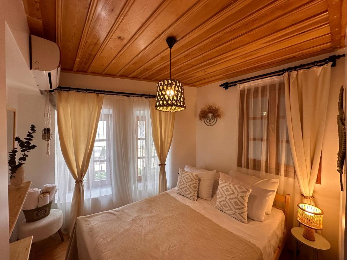Hanole Guest House Ayvalı エクステリア 写真
