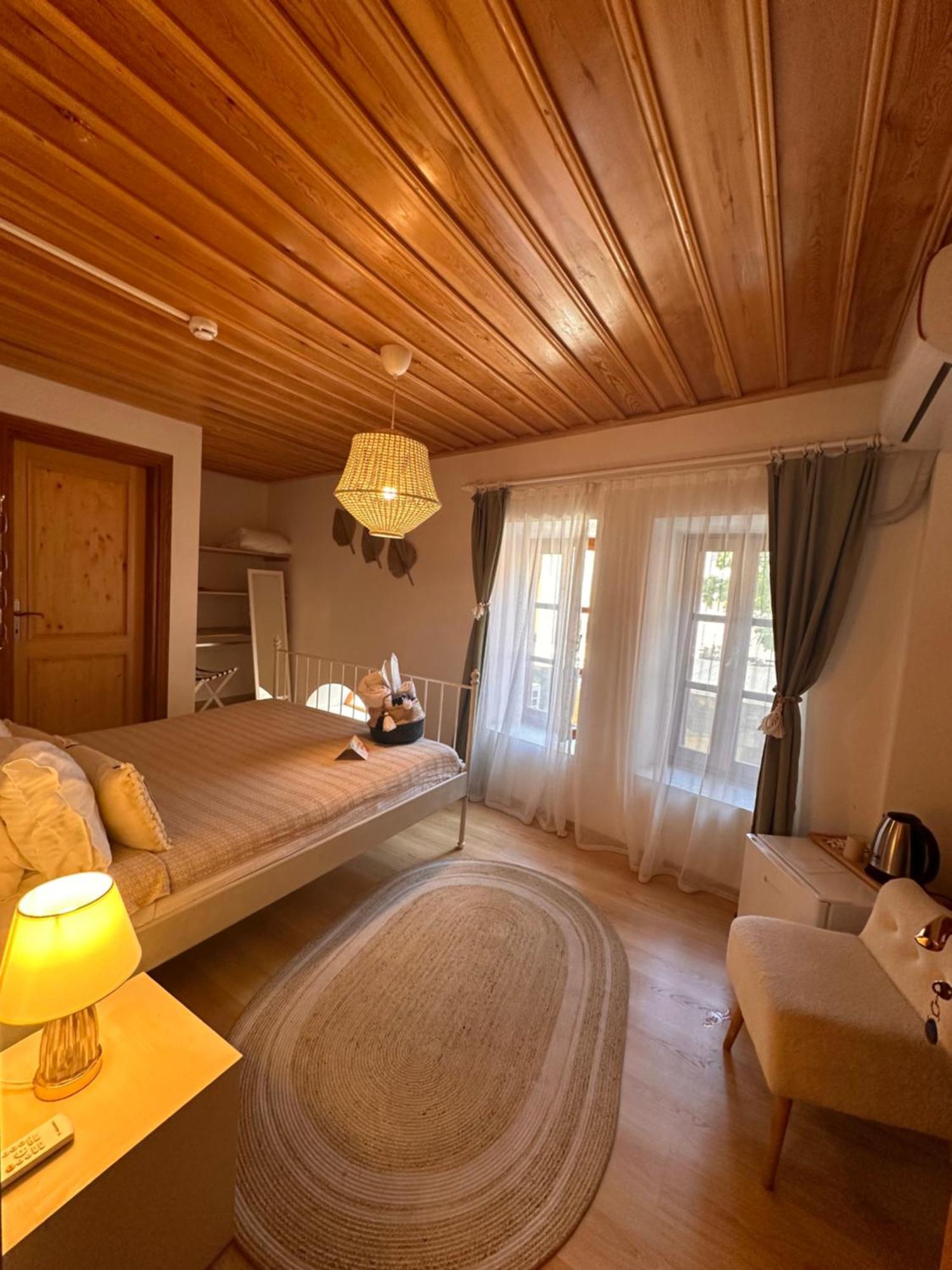 Hanole Guest House Ayvalı エクステリア 写真
