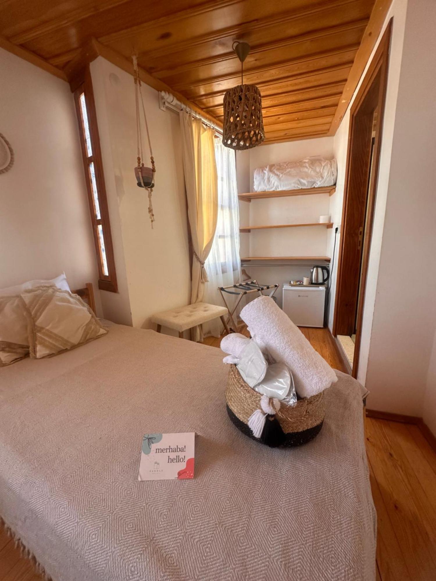 Hanole Guest House Ayvalı エクステリア 写真