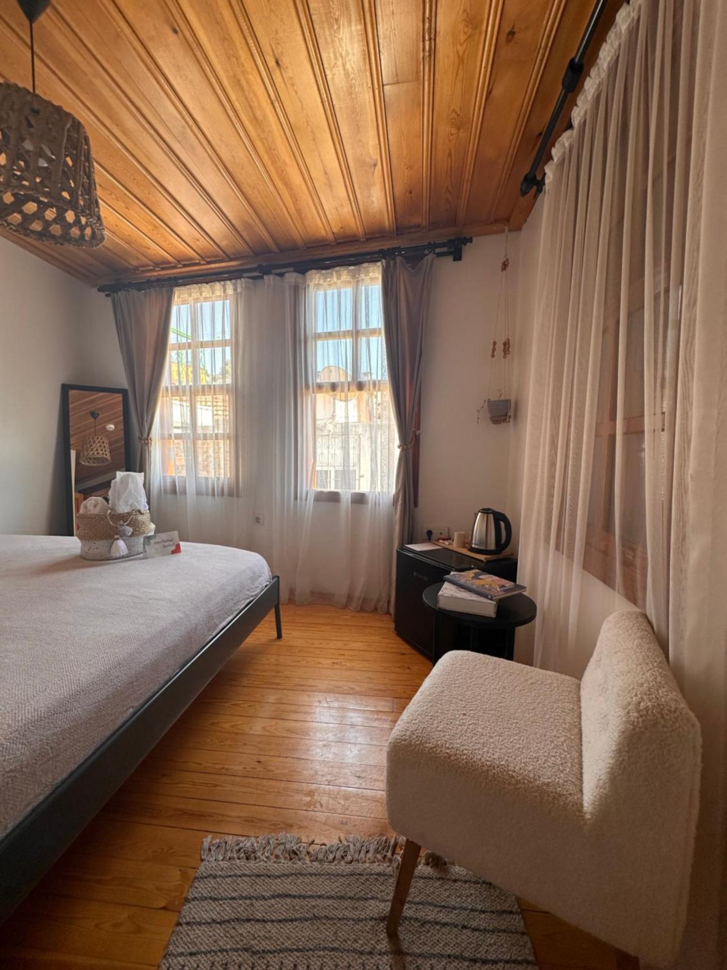 Hanole Guest House Ayvalı エクステリア 写真
